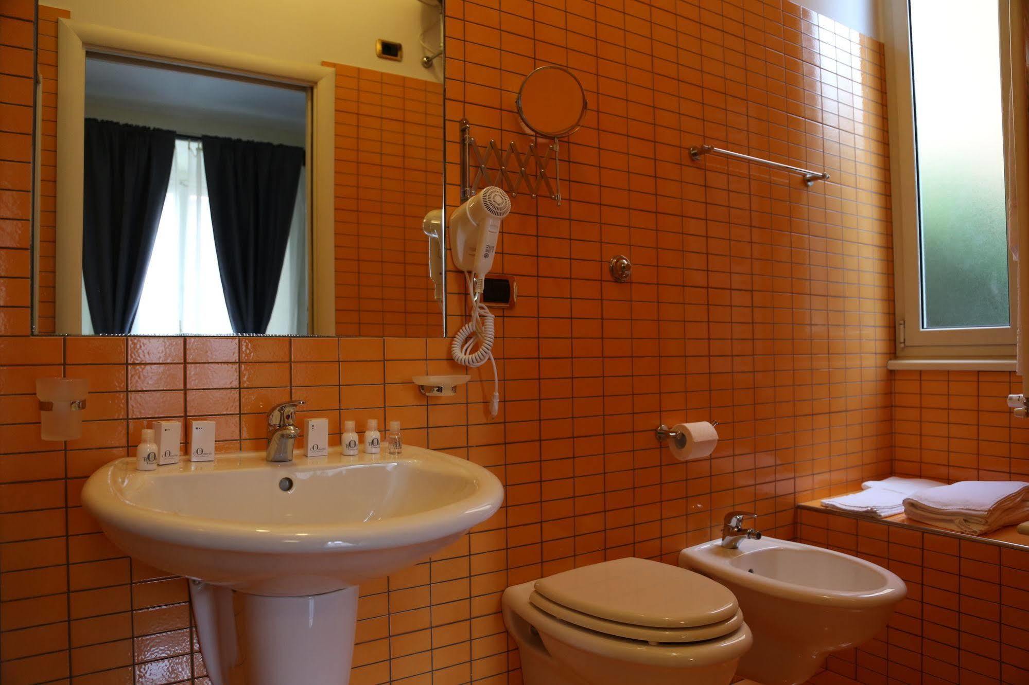 Bed & Breakfast Dhome 3*